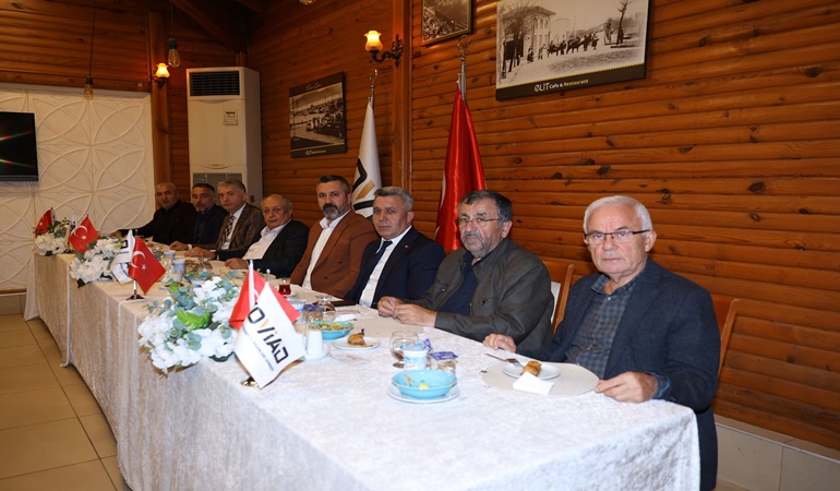 Kandıra’nın yatırım potansiyeli bu toplantıda konuşuldu