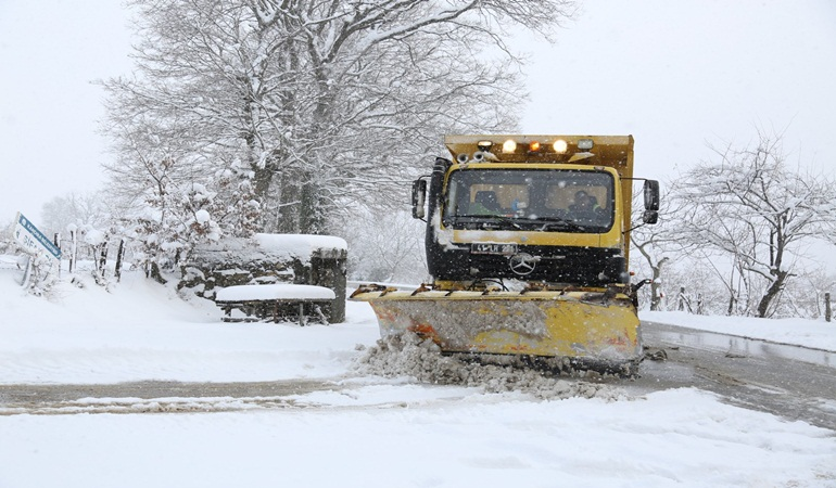 Kar geri geliyor, Büyükşehir teyakkuzda