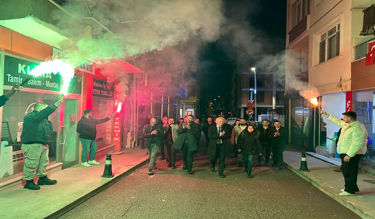 Karamürsel’de Ahmet Çalık’a olan destek çığ gibi artıyor