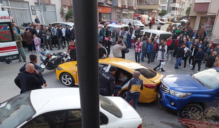 Karamürsel’de taksi şoförü öldürüldü