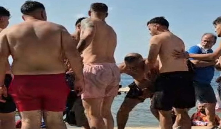 Karamürsel Plajı’nda sapık şoku!