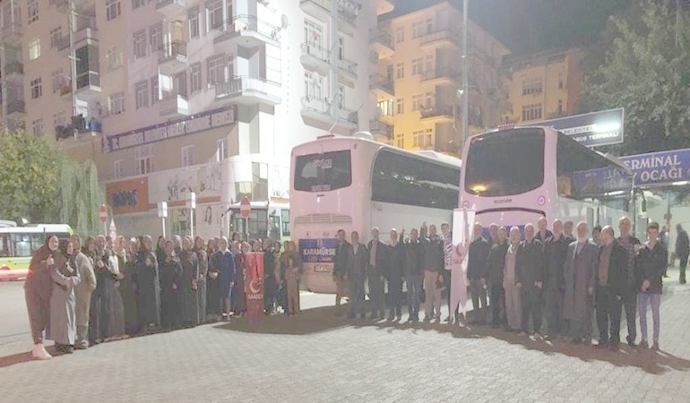 Karamürsel Saadet, teşkilatlara örnek oluyor