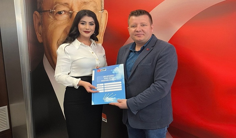 Kardelen Beytaş CHP Kocaeli’den en genç aday adayı oldu
