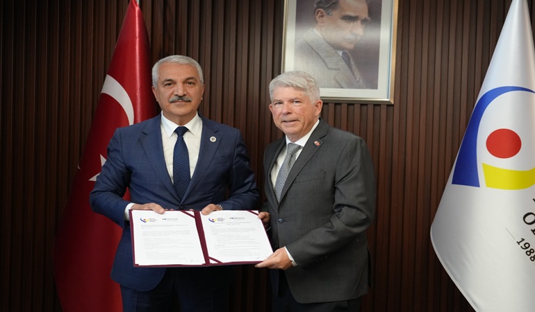 Kardeş oda oldular