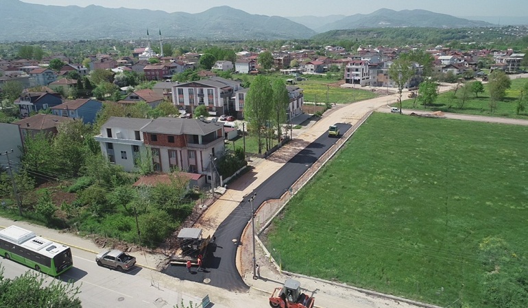 Kartepe Beyazgül Caddesi asfaltlandı