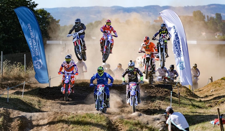 Kartepe’de 15 ilden 50 sporcu ile enduro heyecanı nefes kesecek