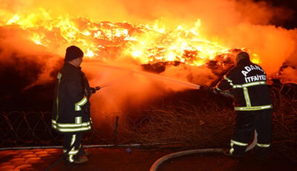 Kartepe’de o fabrika alev aldı
