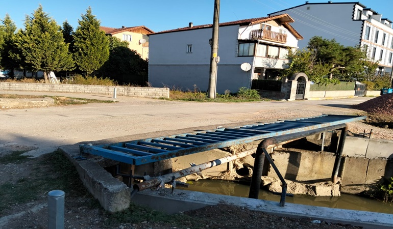 Kartepe’de özensiz uyduruk işler! 