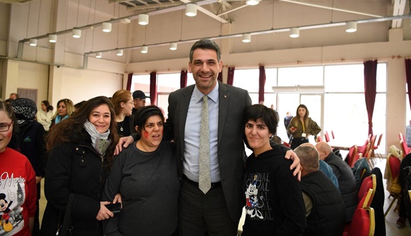 Kartepe'de yüzler gülüyor