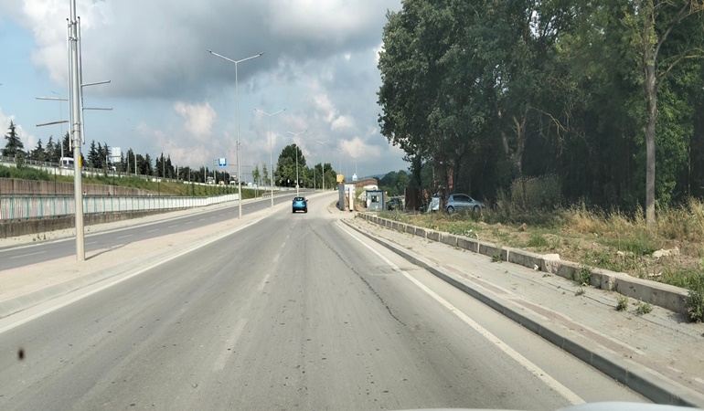 Kartepe metro çalışması nedeniyle toz duman!
