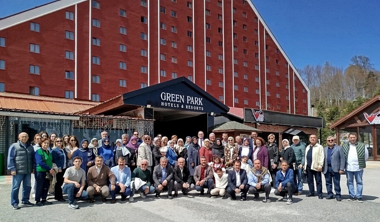 Kartepe’nin zirvesinde bayramlaşma