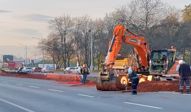 Kartepe Stadyum Yolu’nda tehlikeli hareketler