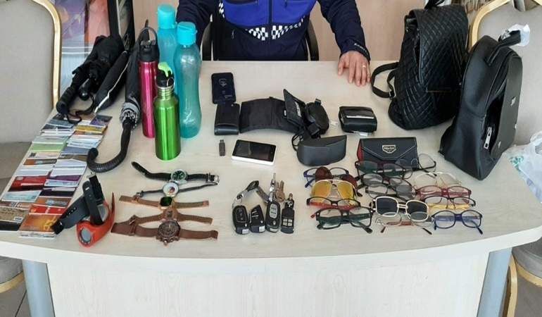 Kaybettiğiniz eşyalar burada olabilir!