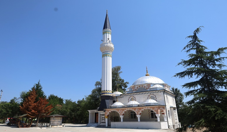 Kaynarca Camii ibadete açıldı