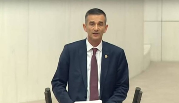 Kendi milletinize 3 ay bakamayacak mısınız?