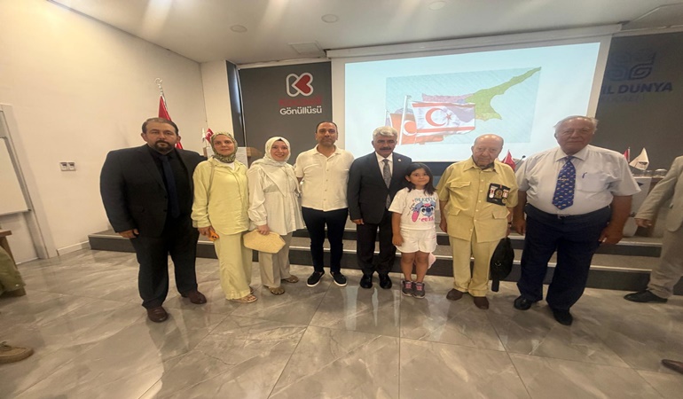 Kıbrıs Barış Harekatı İzmit’te konuşuldu