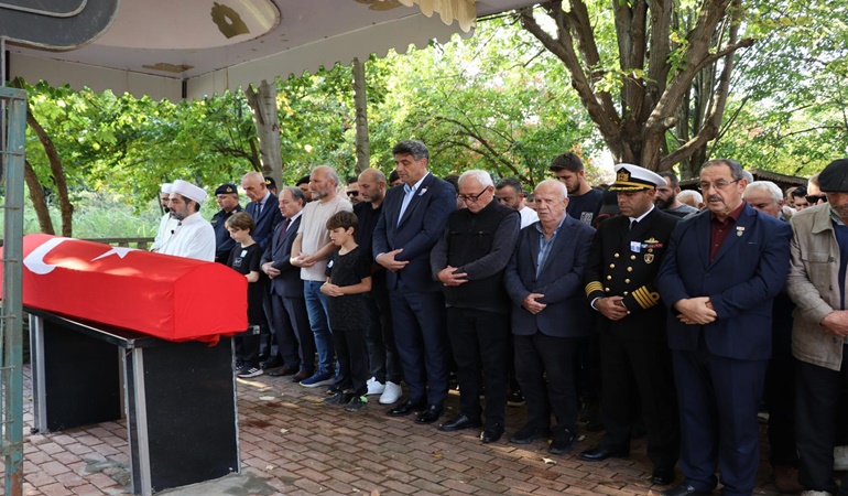 Kıbrıs gazisi Belat askeri törenle toprağa verildi