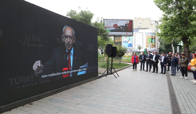 Kılıçdaroğlu’nun konuşmalarının yayınlandığı dev ekran kaldırılmak istendi