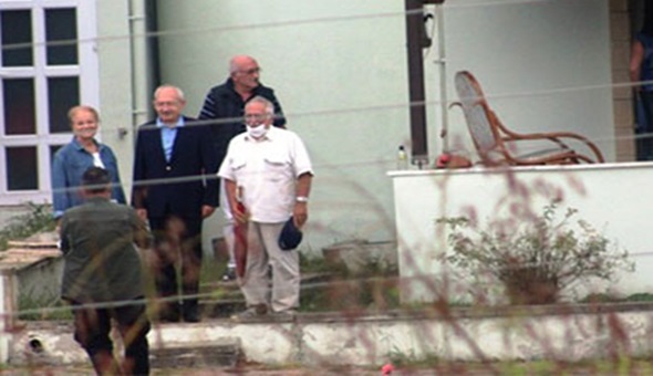 Kılıçdaroğlu sessiz sedasız Kandıra'ya geldi