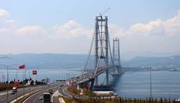 Kimse geçmeyecek olmasına rağmen ücretli