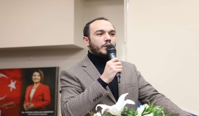 Kimse Kocaelispor sevgisini kalkan yaparak kamu kaynaklarının karanlığını örtmeye kalkmasın