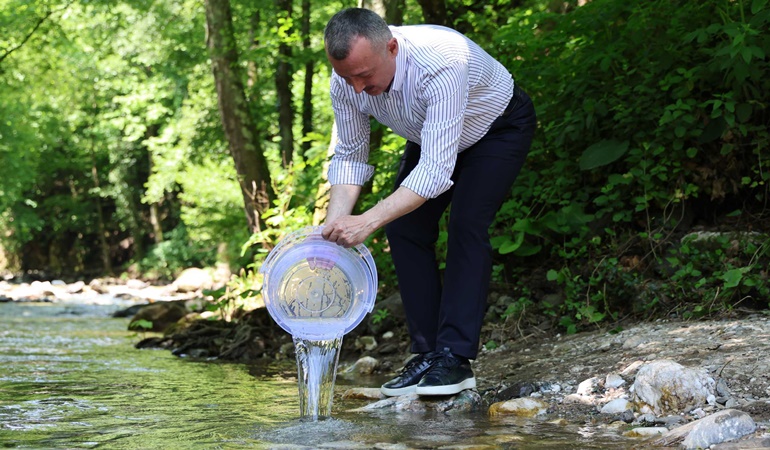 Kiraz Dere’ye binlerce balık yavrusu daha bırakıldı