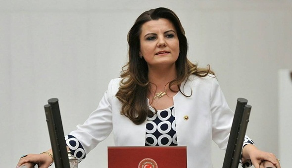 Kirletip kirletip temizleme töreni yapmak anlamsız