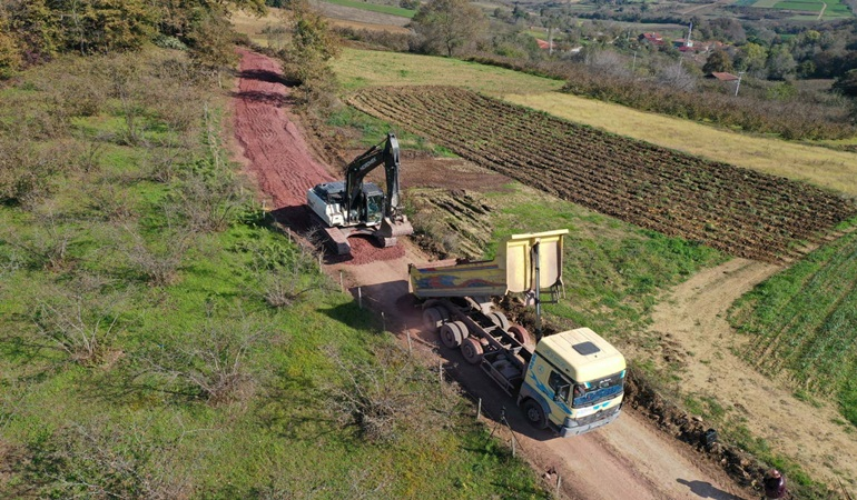 Kırsal mahallelerde tarım arazilerine ulaşım artık çok kolay