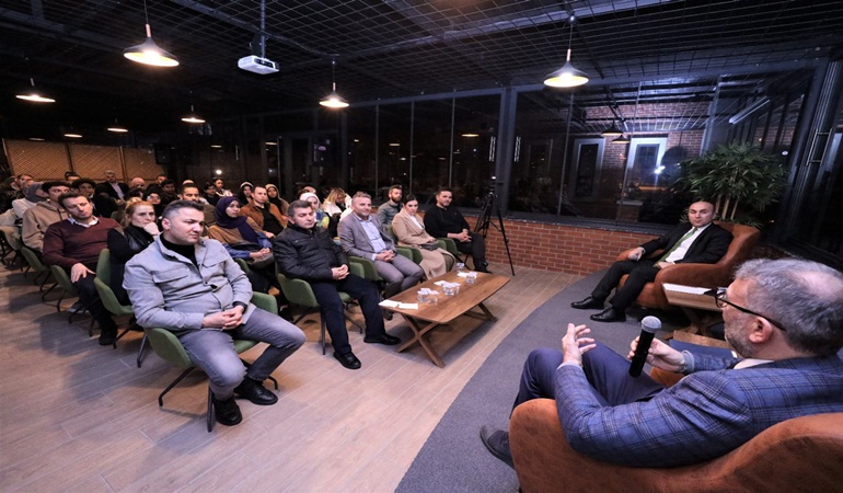 Kitaphane’de kutsal emanetler konuşuldu