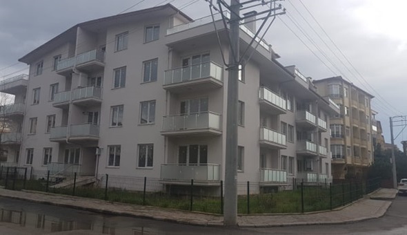 Kızılay 1,5 trilyonu çöpe attı!