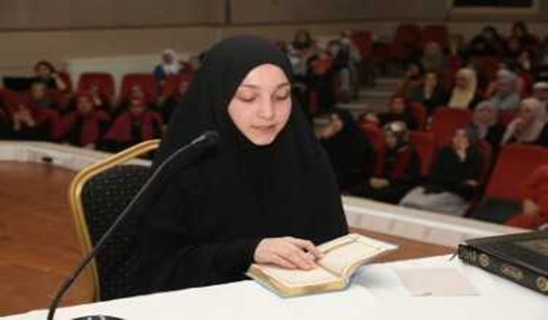 KO-MEK Kur’an-ı Kerimi Güzel Okuma Yarışması’nın birincisi Asiye Sultan