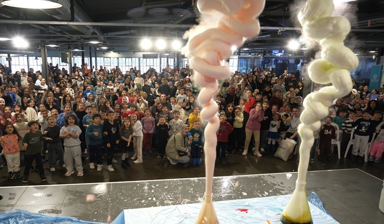 Kocaeli Bilim Merkezi’nde çocuklara unutamayacakları yarıyıl tatili yaşatılıyor