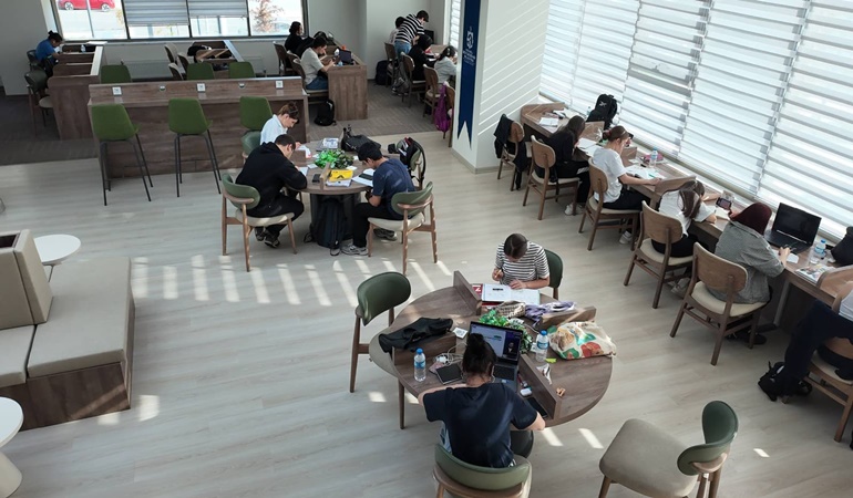 Kocaeli’de kütüphaneler haftanın 7 günü açık olacak 