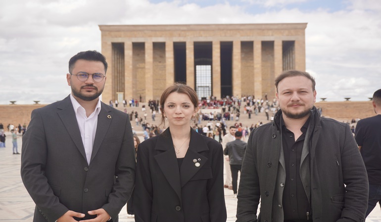 Kocaeli’de Türk Ocakları’nın mecmuası Genç Mergen’in ilk sayısında dikkat çeken yazı