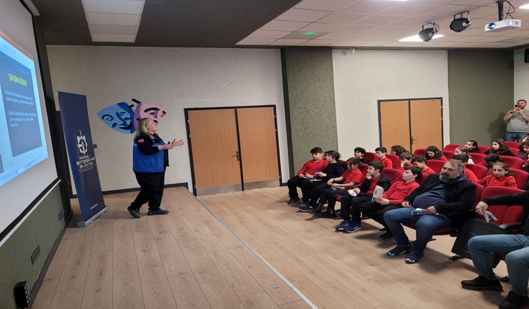 Kocaeli’deki okullarda zabıta memurları bilinçli tüketici eğitimi veriyor