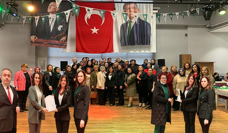 Kocaeli Gelecek Partisi’nde kadınlar seçime hazırlanıyor