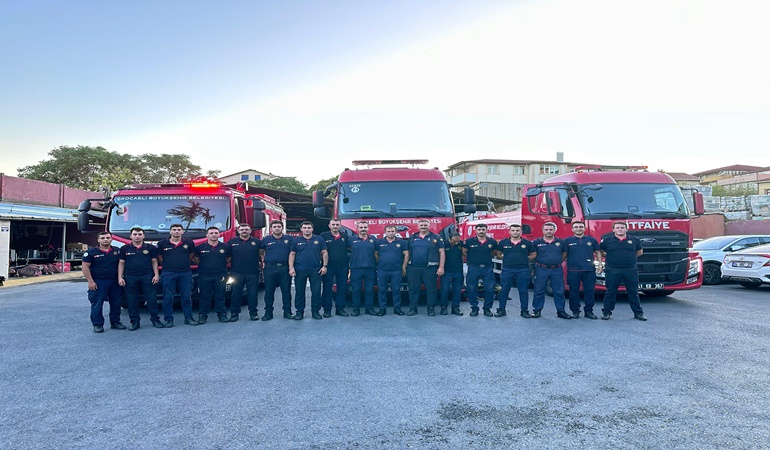 Kocaeli itfaiye ekipleri Çanakkale'de
