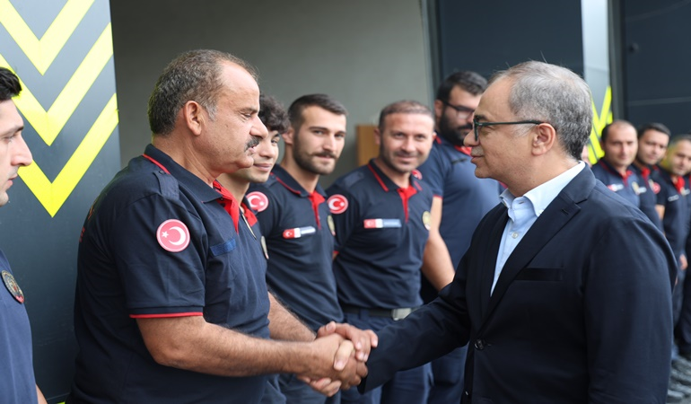 Kocaeli itfaiyesi Türkiye’nin bir numarası!