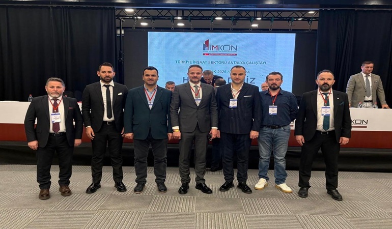 Kocaeli Müteahhitler Birliği’nden Antalya’daki çalıştaya yoğun katılım 