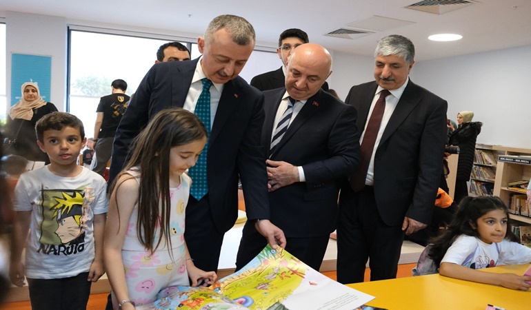 Kocaeli’nin en güzel manzaralı kütüphanesi gençlerimize armağan olsun
