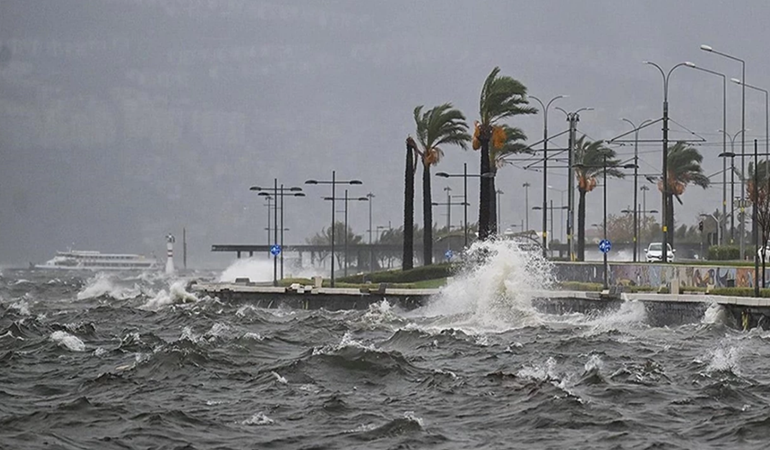 Kocaeli Valiliği’nden uyarı: Fırtınaya dikkat!