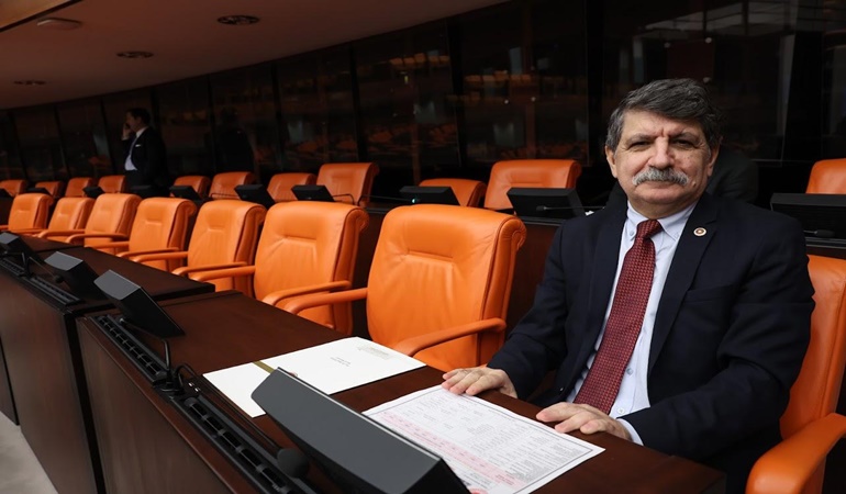 Kocaeli vekili Kanko, Bakan Çiftçi’yi uyardı!