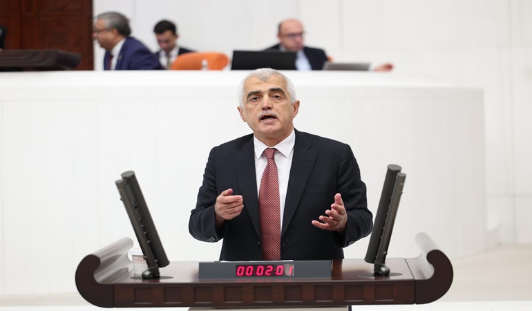 Kocaeli vekili TBMM’de konuştu: Esnaf perişan