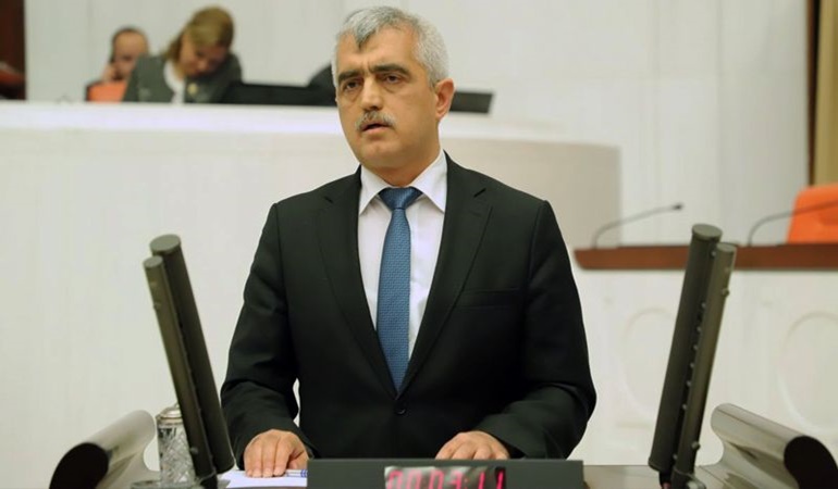 Kocaeli vekilinden 136 soru önergesi, 32 insan hakları başvurusu