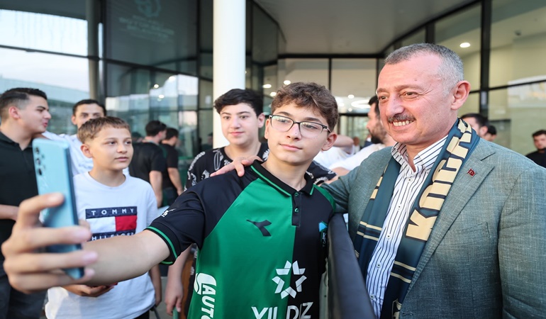 Kocaelispor'a büyük moral 