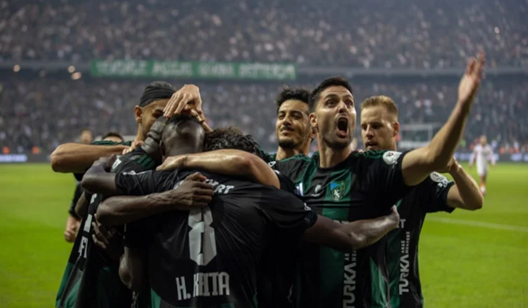 Kocaelispor, Galatarasay'ı devirdi!