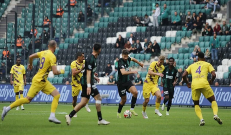 Kocaelispor galibiyete merhaba dedi!