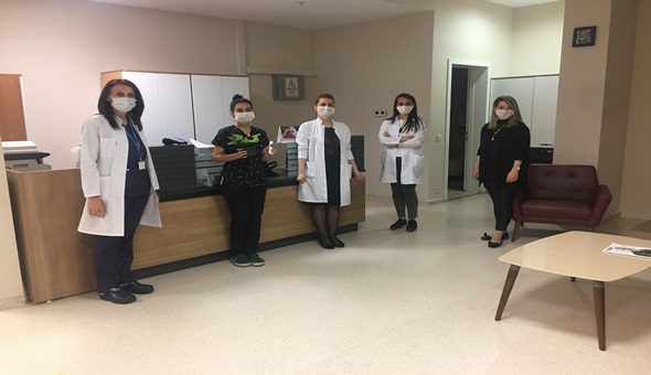 Konak Hastanesi bu senede beyaz meleklerini unutmadı