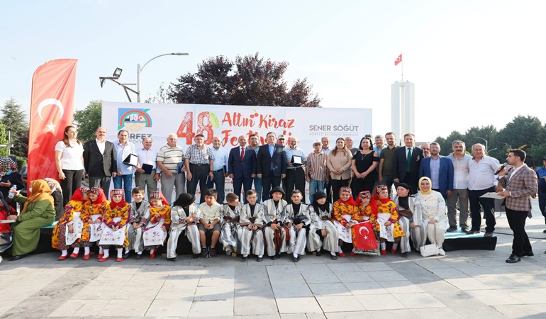 Körfez'de Altın Kiraz Festivali coşkusu