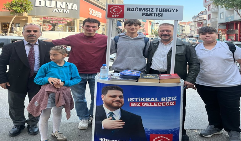 Körfez’de de BTP’liler pazarda üyelik standı açtı